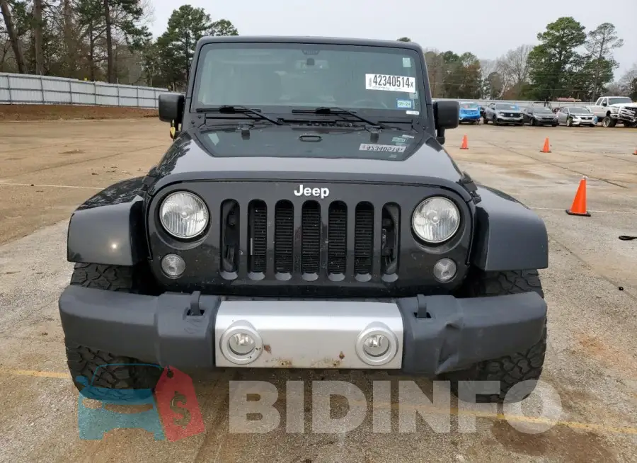 1C4BJWEG9FL528285 Photo# 5