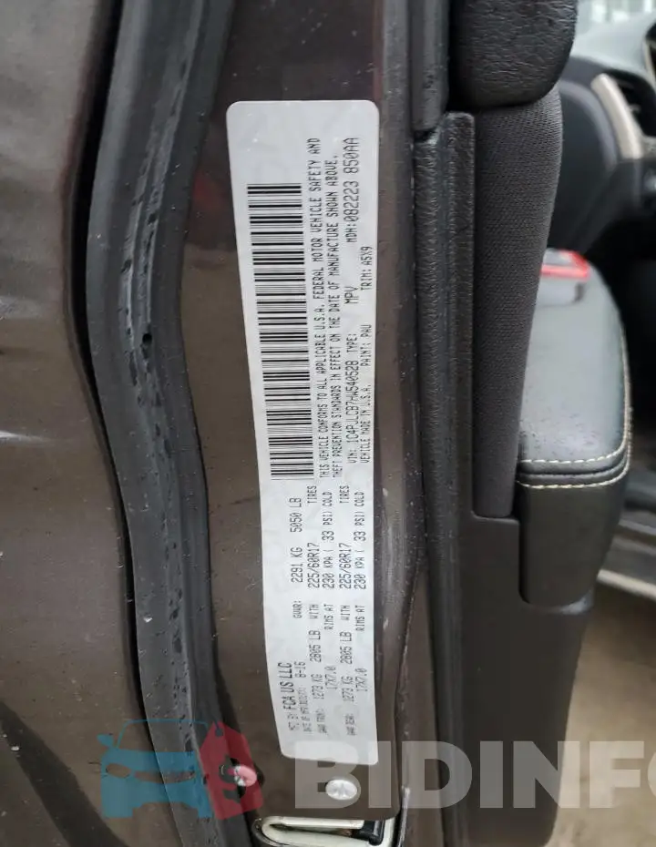 1C4PJLCB7HW540528 Photo# 12
