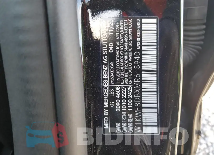 W1KWF8DBXMR618940 Photo# 12