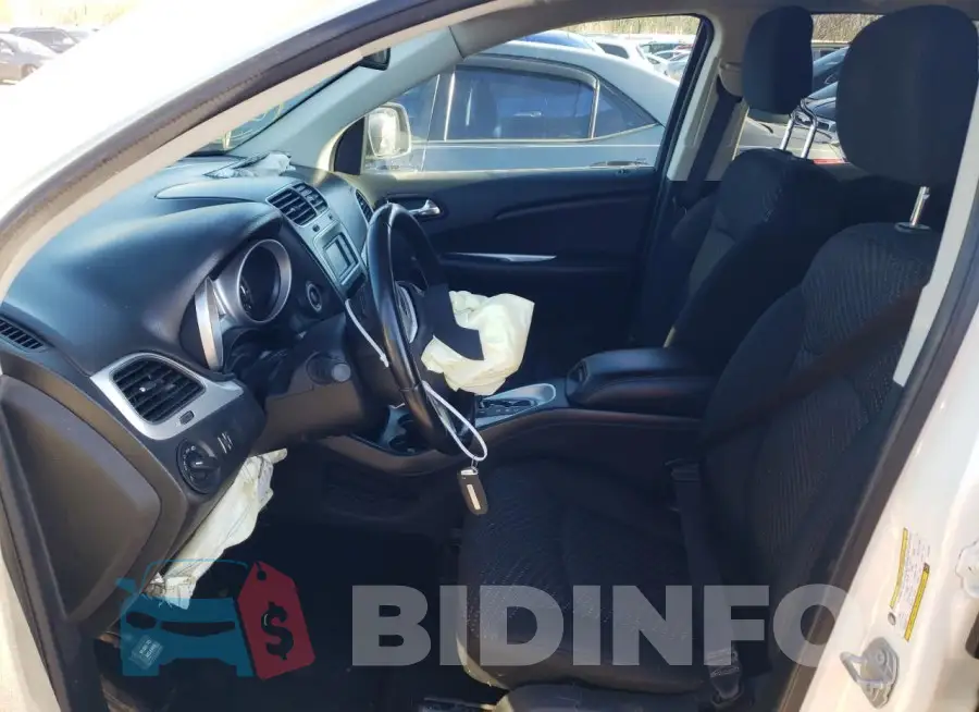 3C4PDCAB0LT272107 Photo# 7