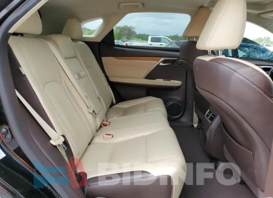 2T2ZZMCAXHC043332 Photo# 11