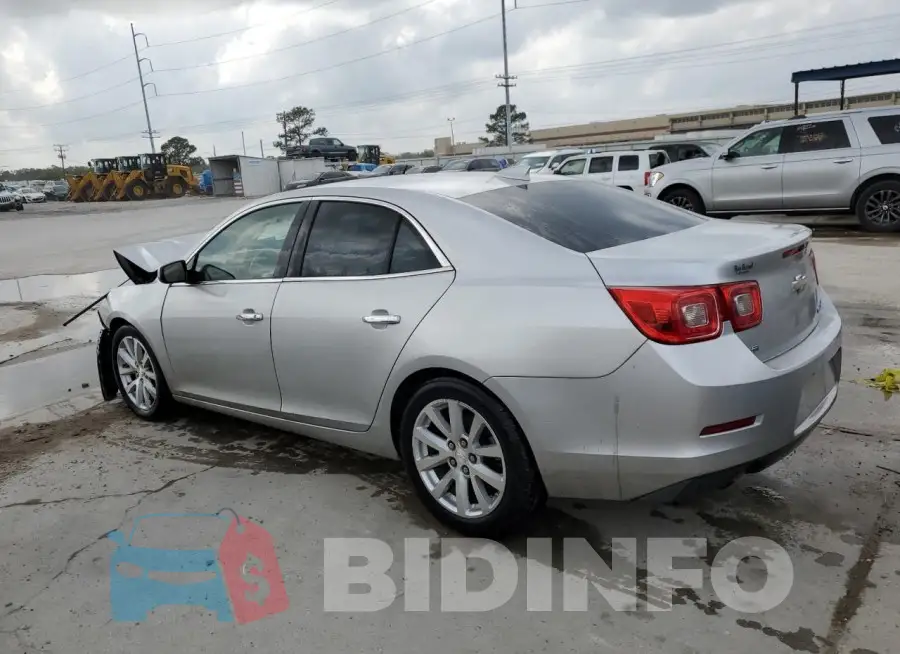 1G11E5SA2GF152614 Photo# 2