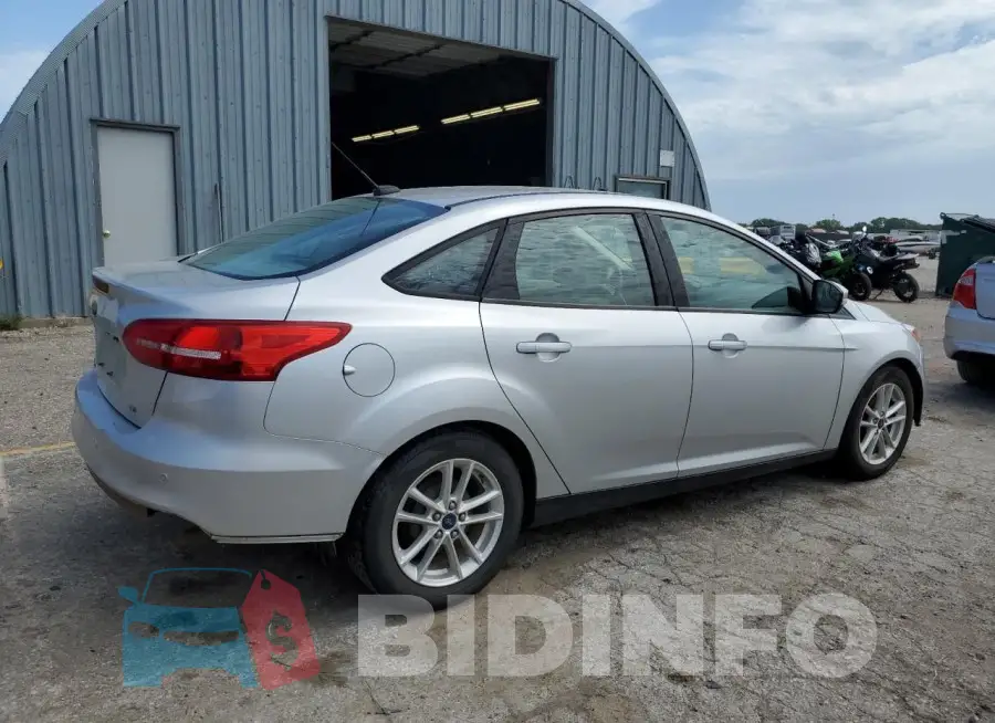 1FADP3F26FL372186 Photo# 3