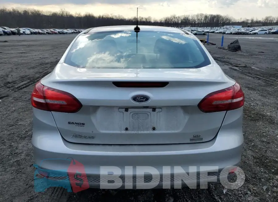 1FADP3FE3HL282474 Photo# 6