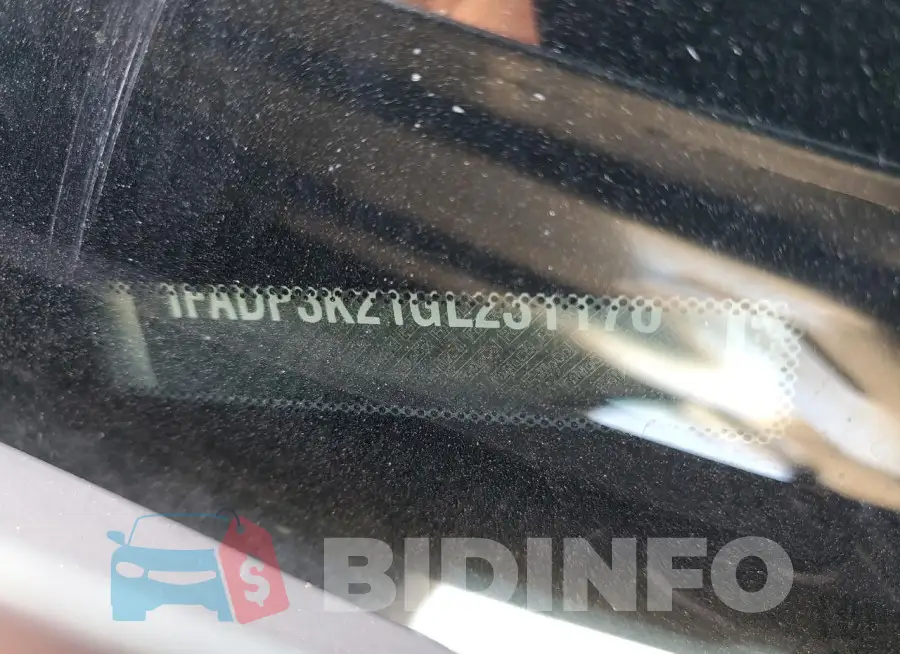 1FADP3K21GL231176 Photo# 12