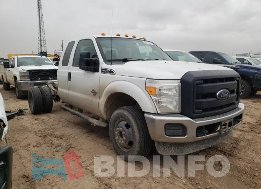 1FD8X3FT7FEA13157 Photo# 4