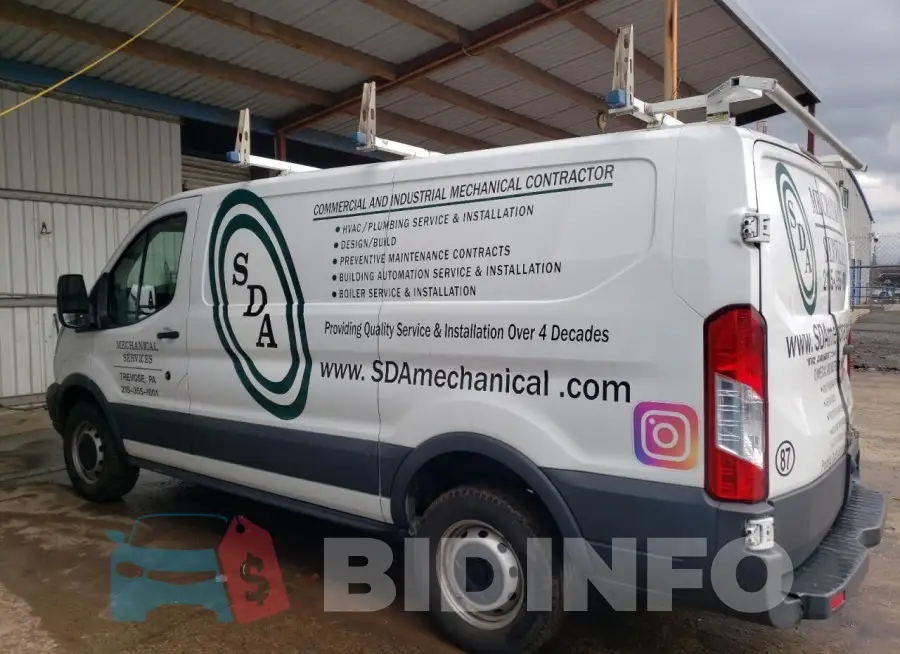 1FTNR1ZM0FKA80775 Photo# 2