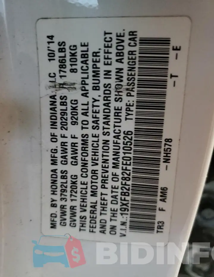 19XFB2F82FE010526 Photo# 12