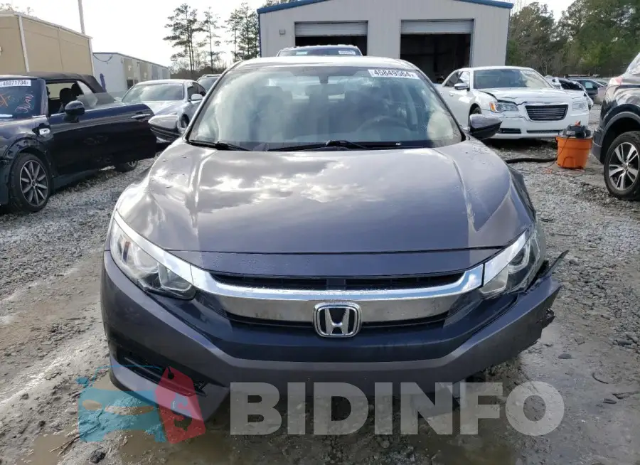 19XFC2F50GE045179 Photo# 5
