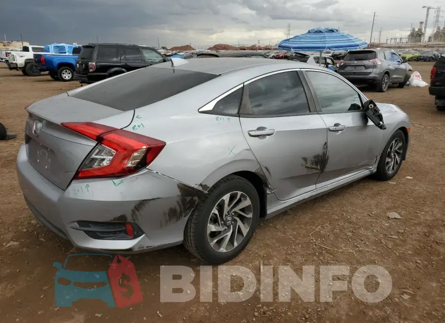 19XFC2F71HE019578 Photo# 3