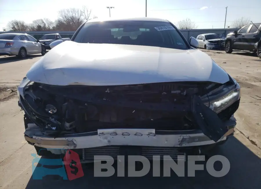1HGCV1F15KA157607 Photo# 5
