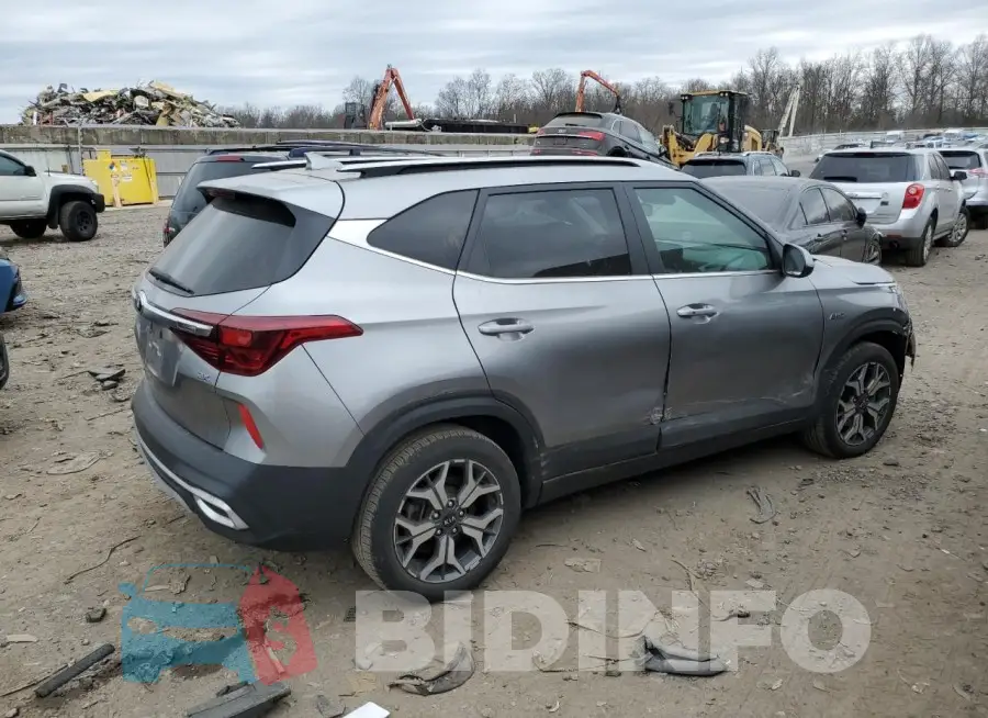 KNDERCAA3M7045533 Photo# 3