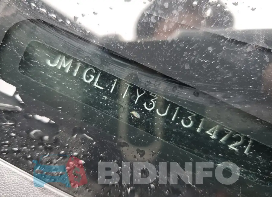 JM1GL1TY3J1314721 Photo# 12