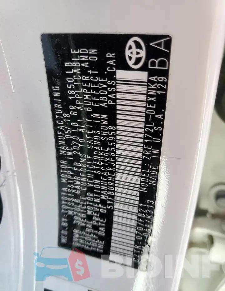 5YFBURHEXJP855958 Photo# 12