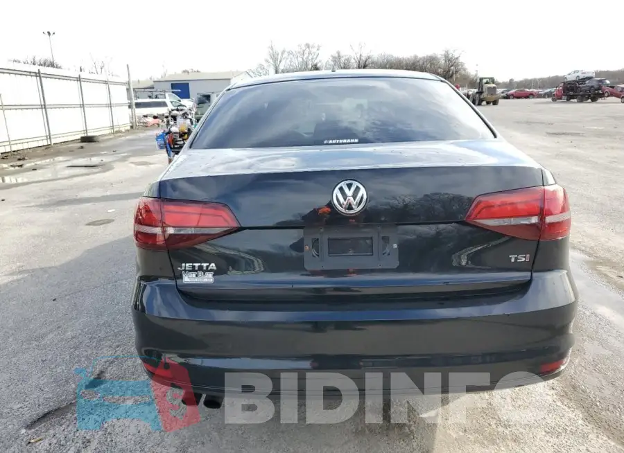 3VW2B7AJ7JM208598 Photo# 6