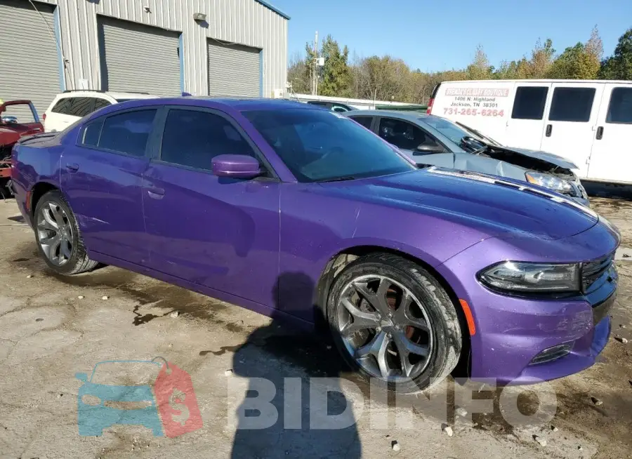 2C3CDXHG6GH144111 Photo# 1