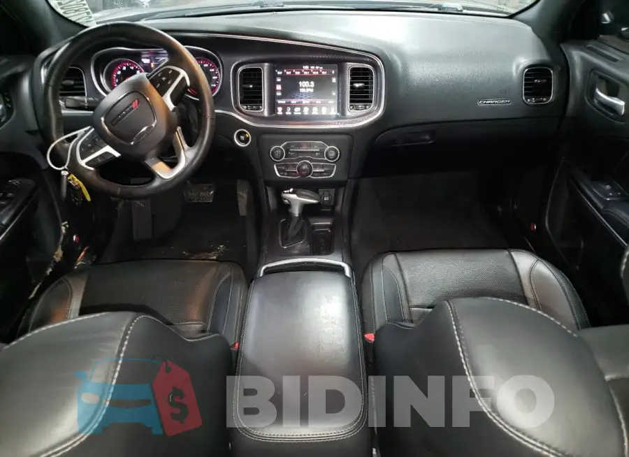 2C3CDXJG6FH742563 Photo# 8