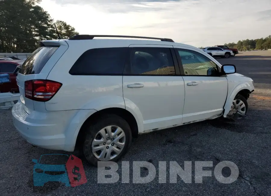 3C4PDCAB1LT207105 Photo# 3
