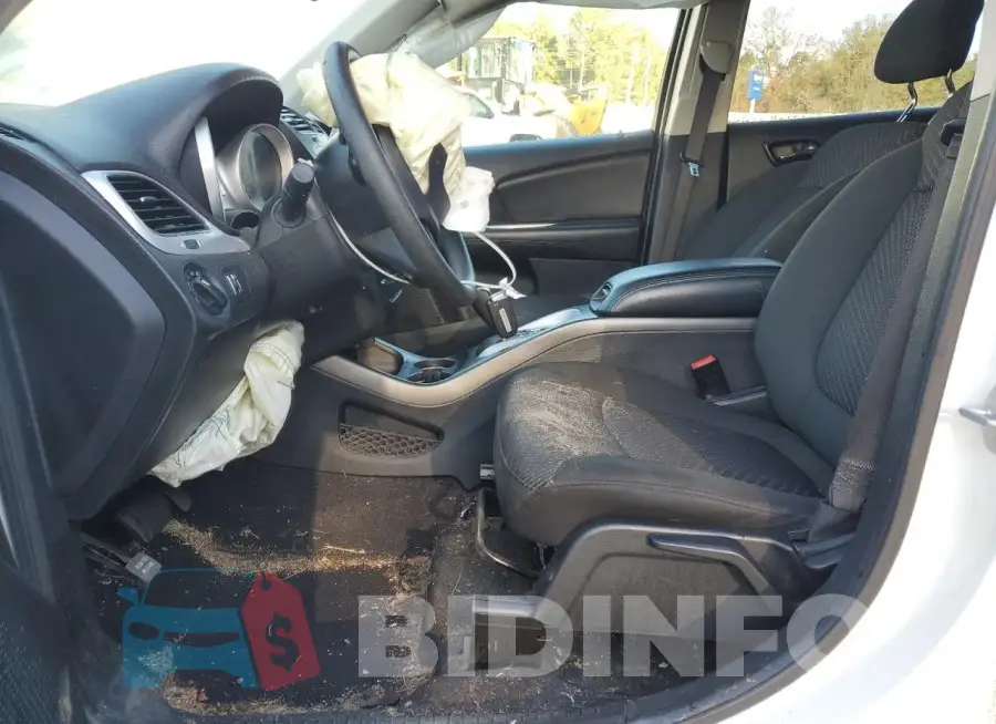 3C4PDCAB1LT207105 Photo# 7