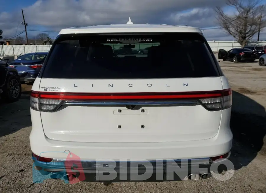 5LM5J7XC3LGL31154 Photo# 6