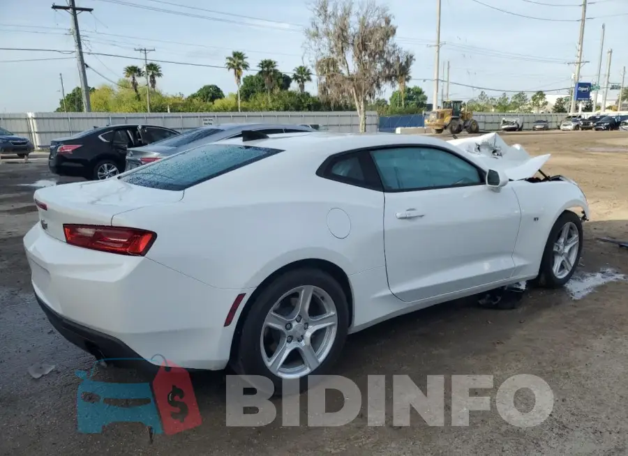 1G1FB1RX8H0117825 Photo# 3