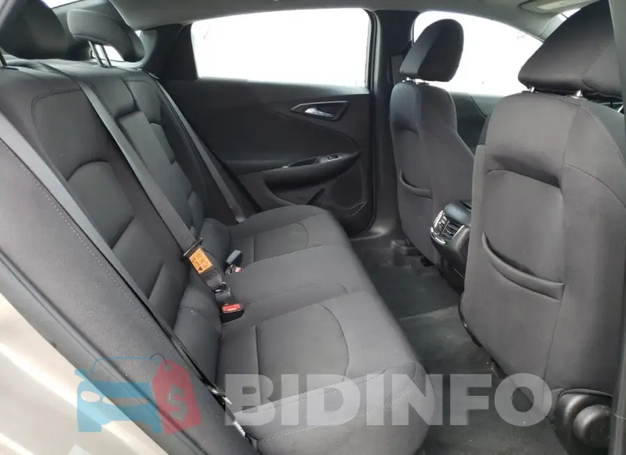1G1ZD5ST2NF159129 Photo# 10