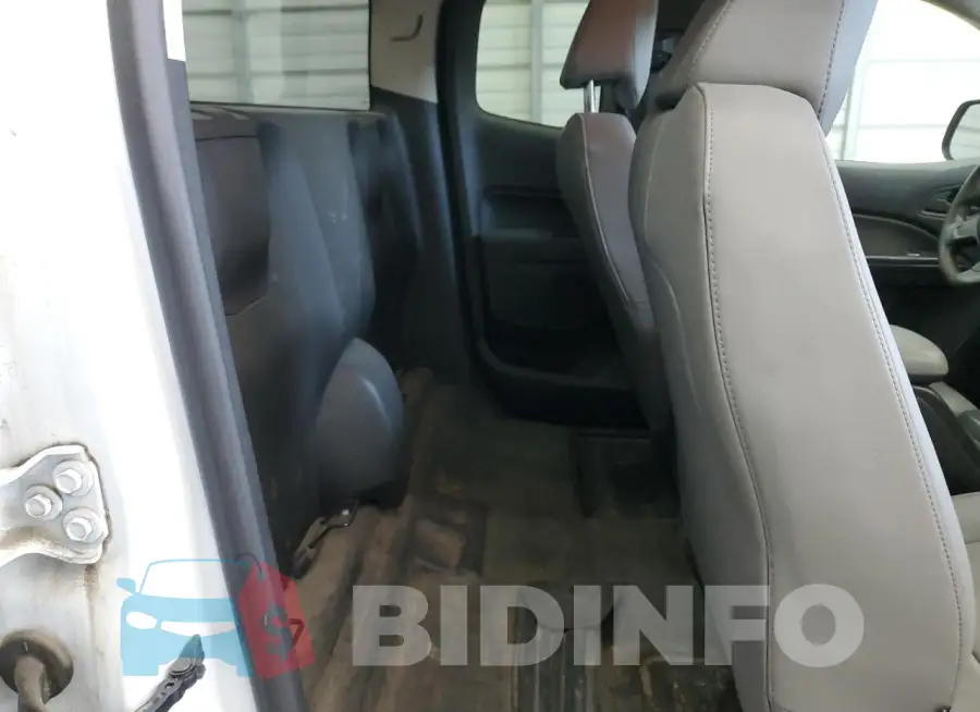 1GCHSBEA9G1302515 Photo# 10