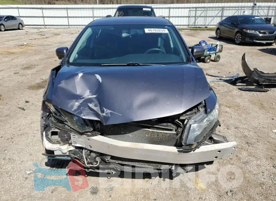 19XFB2F79FE047144 Photo# 5
