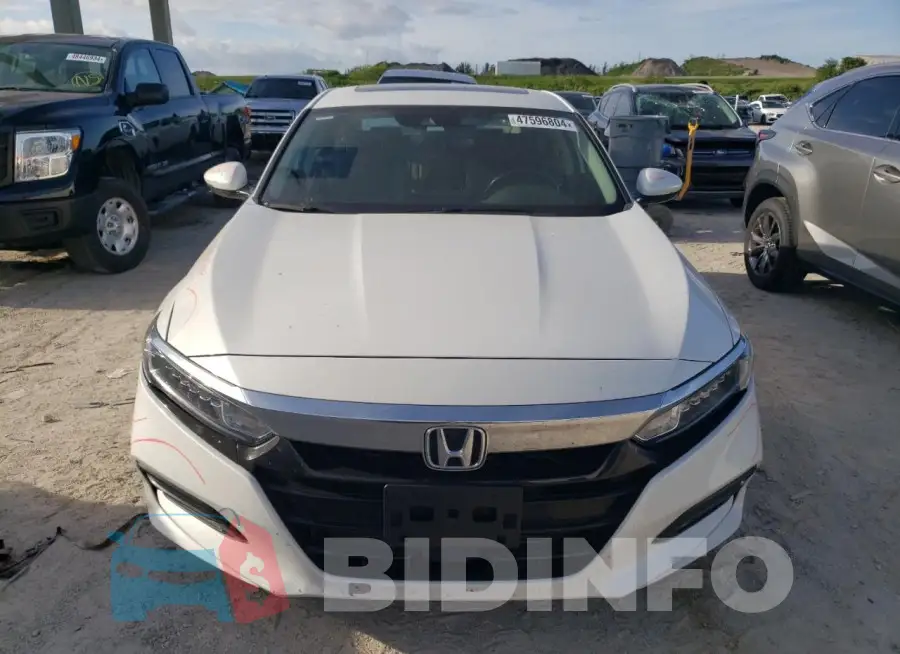 1HGCV1F59KA114570 Photo# 5