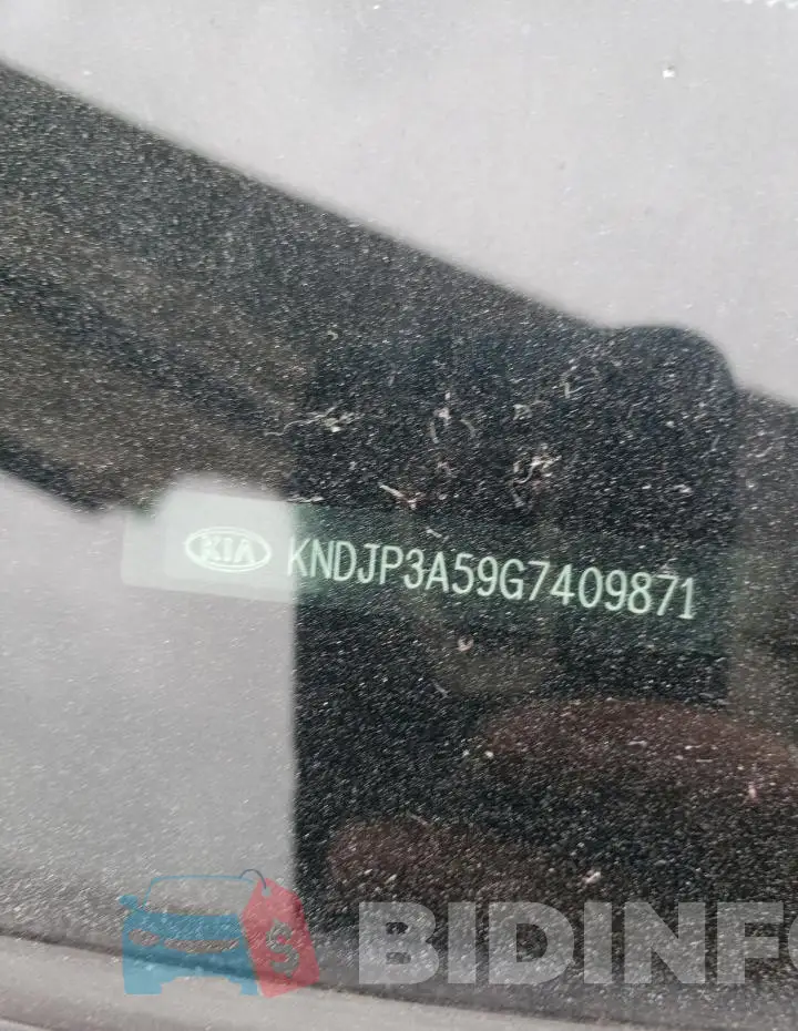 KNDJP3A59G7409871 Photo# 12