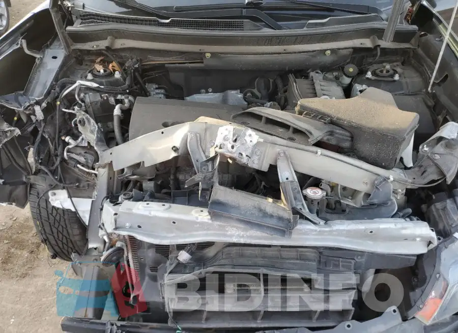 JA4AD3A32LZ030713 Photo# 12