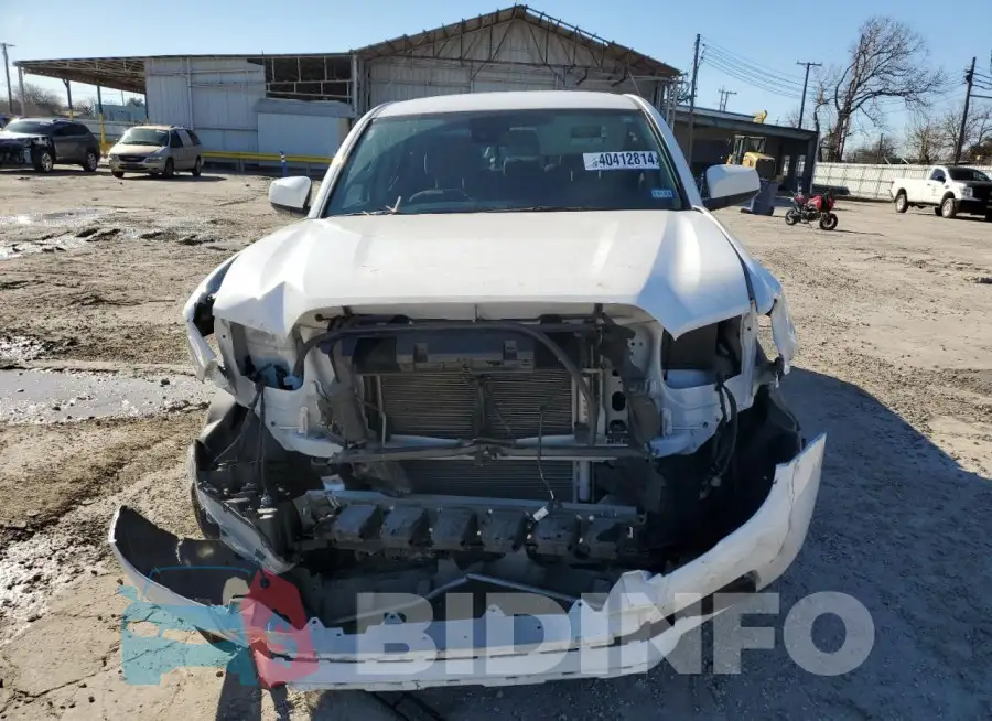 3TYAX5GN2PT071274 Photo# 5