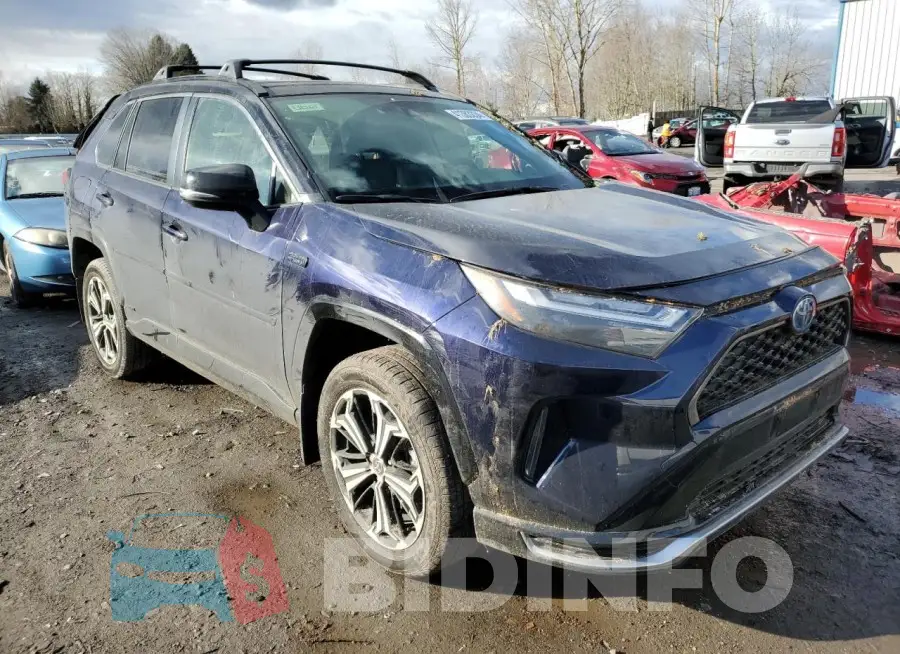 JTMEB3FV2PD126979 Photo# 4