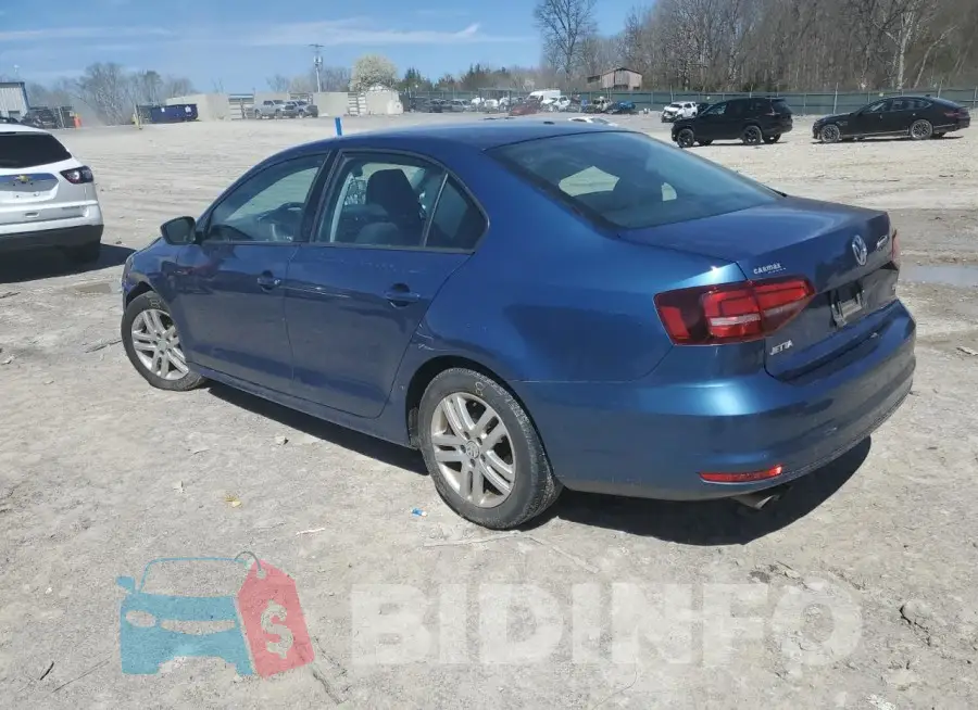 3VW2B7AJ2JM215880 Photo# 2