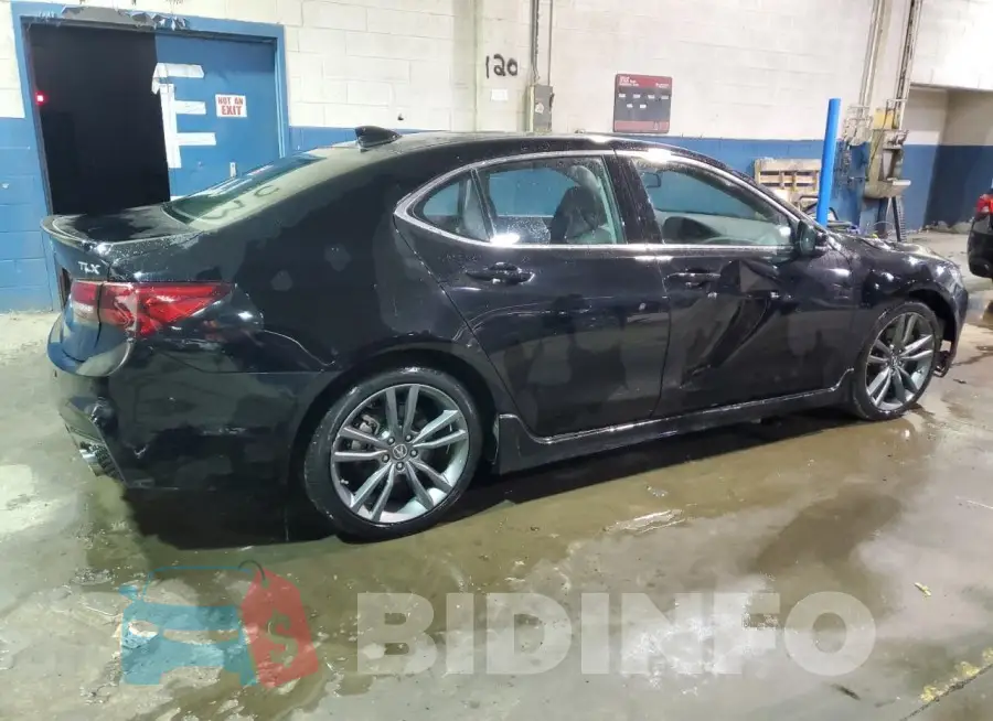 19UUB2F35FA014635 Photo# 3