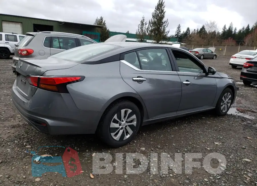 1N4BL4BV7PN389044 Photo# 3