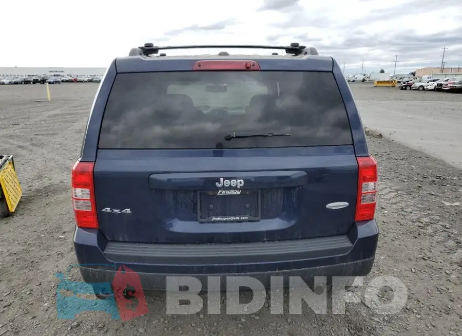 1C4NJRFB1GD507881 Photo# 6