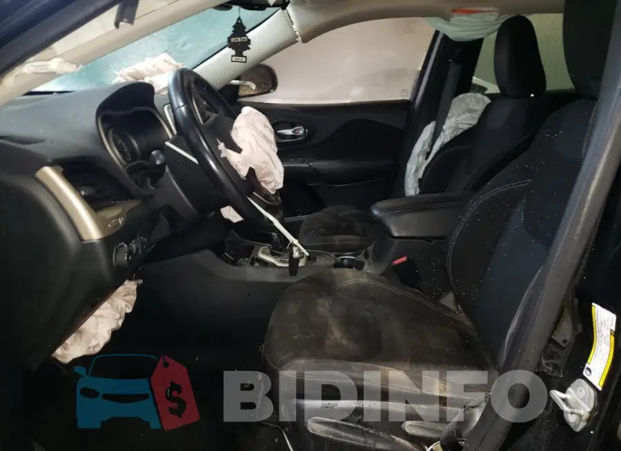 1C4PJLCB7FW723201 Photo# 7