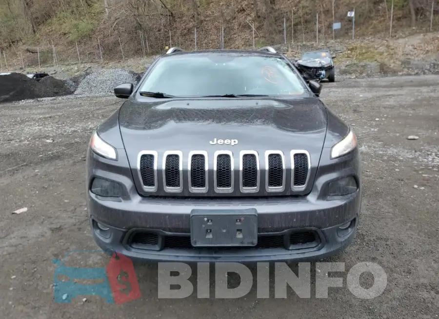 1C4PJMCB2GW228086 Photo# 5