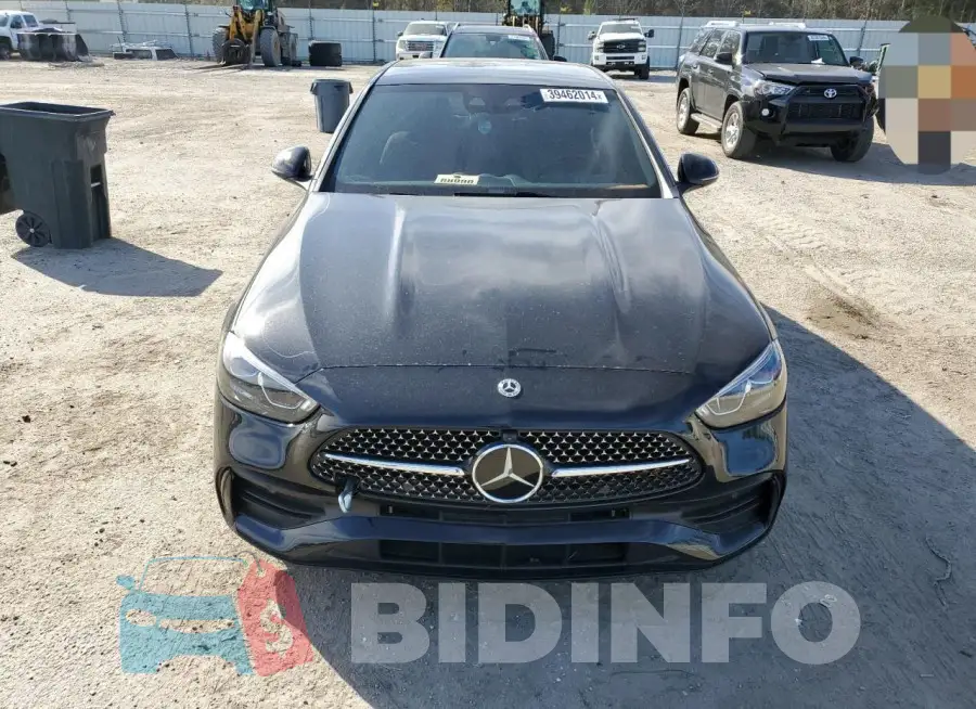 W1KAF4GB6PR140664 Photo# 5