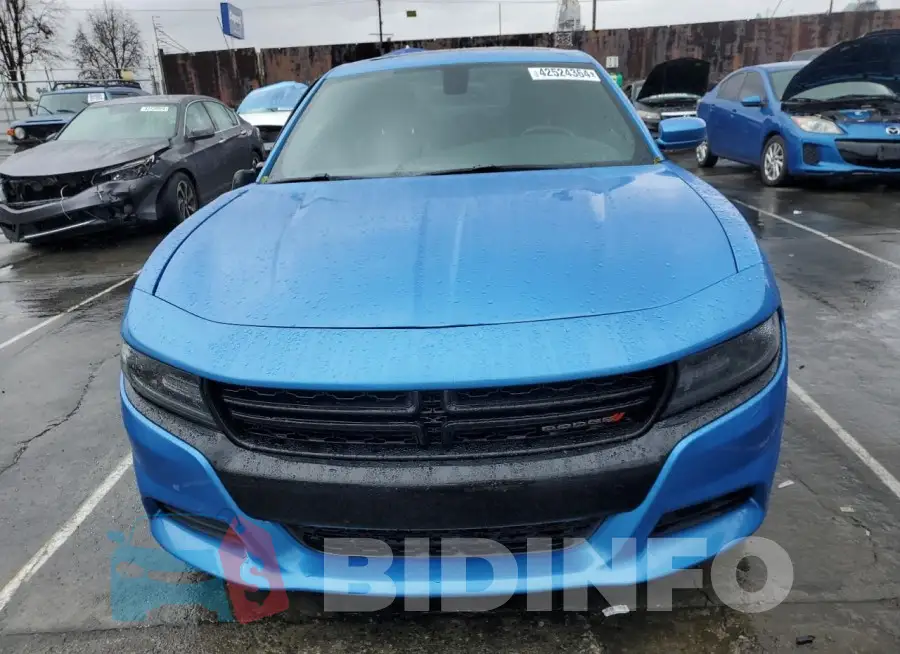 2C3CDXHG0FH886552 Photo# 5