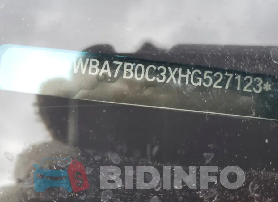 WBA7B0C3XHG527123 Photo# 12