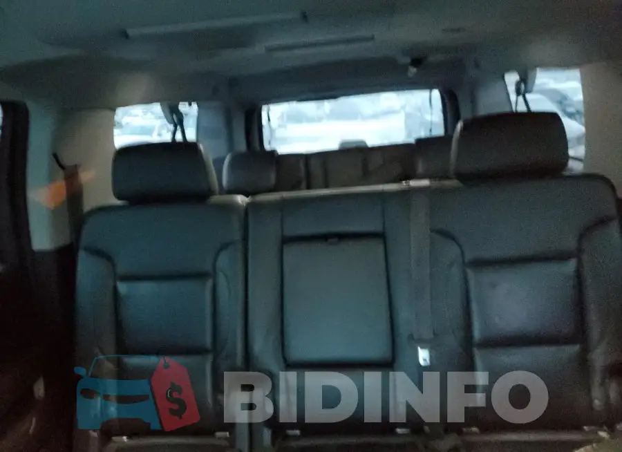 1GNSKJKC4FR671067 Photo# 10