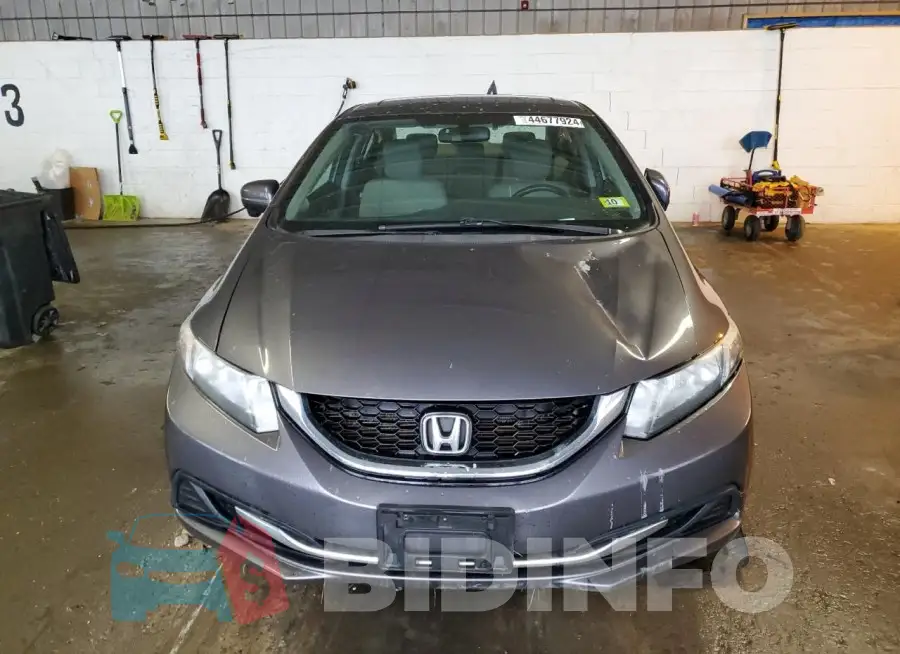 19XFB2F88FE207877 Photo# 5