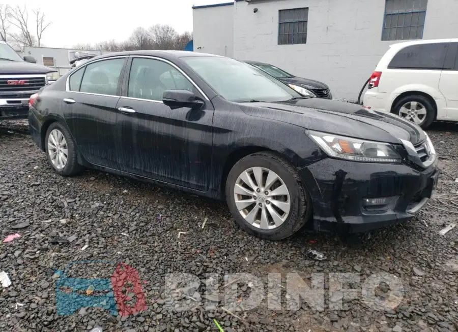 1HGCR2F80FA121868 Photo# 4