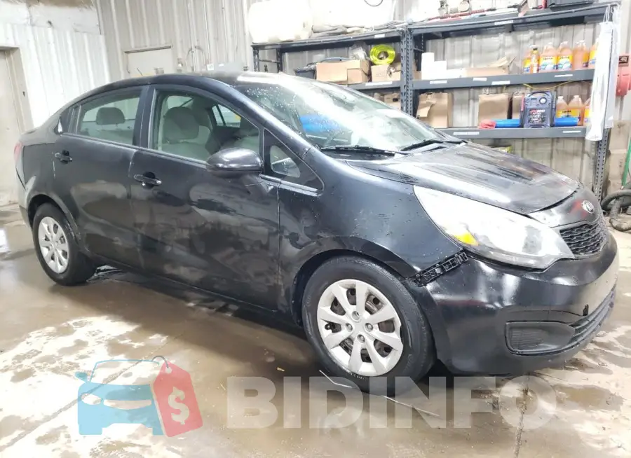 KNADM4A31F6437630 Photo# 4