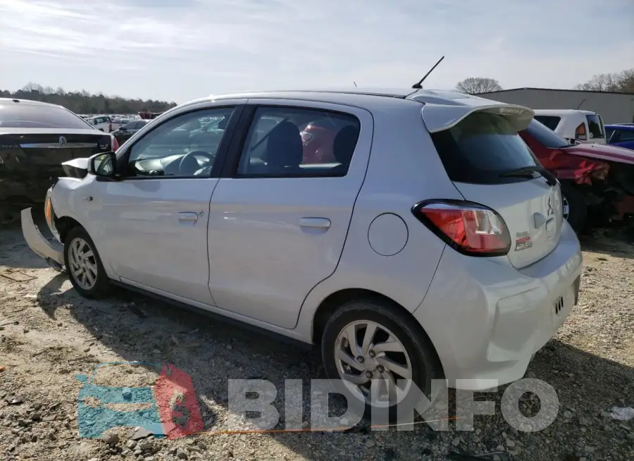 ML32AUHJ1MH007186 Photo# 2