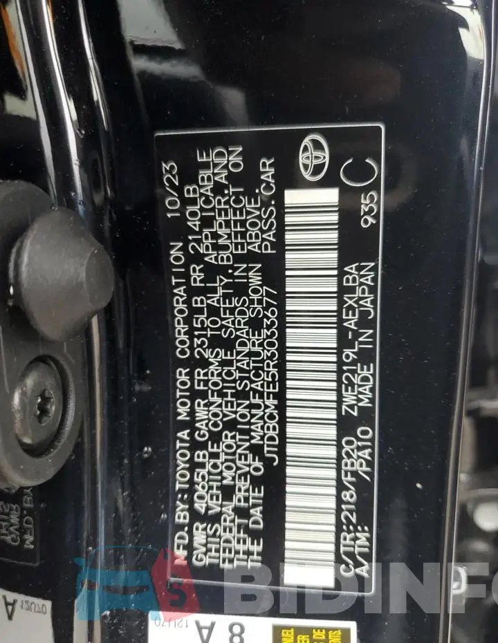 JTDBCMFE5R3033677 Photo# 12