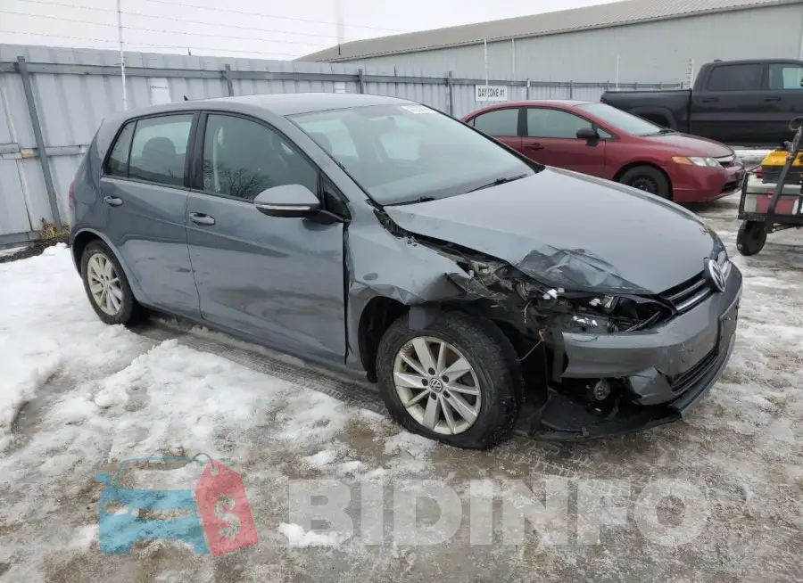 3VW2A7AU1FM067192 Photo# 4