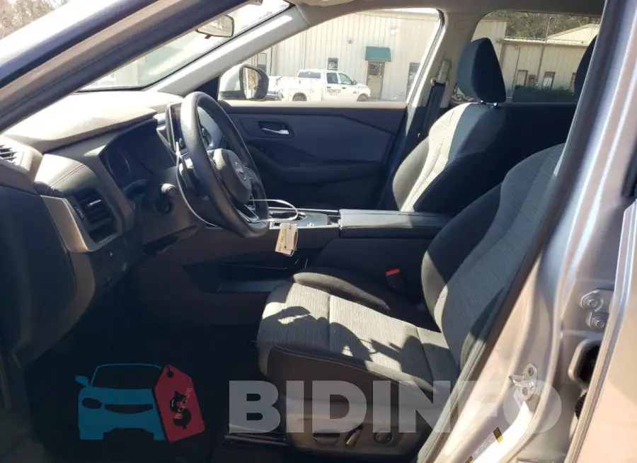5N1BT3BA9PC848793 Photo# 7